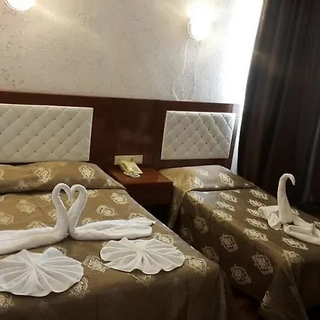 Club Bayar Hotel