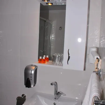 Hotel Club Bayar